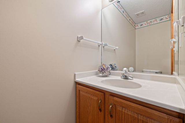 402 NW 27th Street, Ankeny, IA 50023