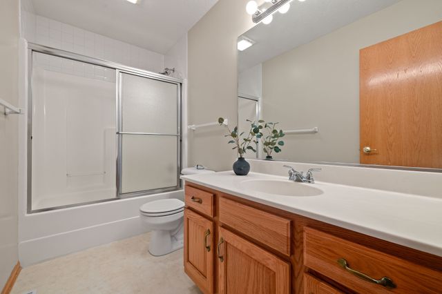 402 NW 27th Street, Ankeny, IA 50023