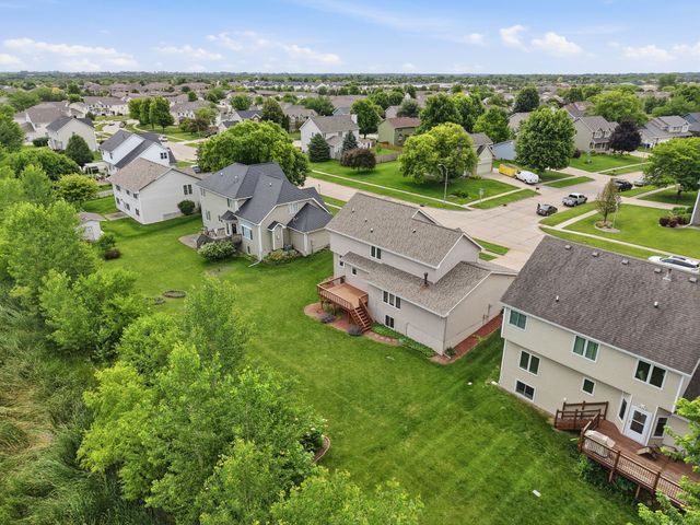 402 NW 27th Street, Ankeny, IA 50023