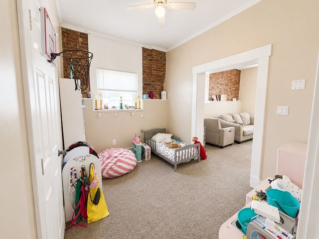 120 N Howard Street, Indianola, IA 50125