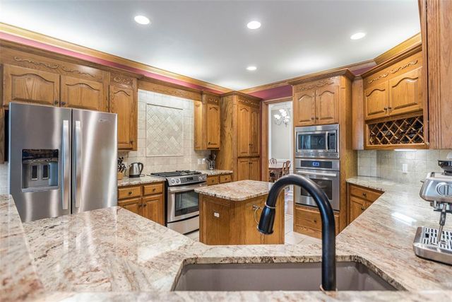 3117 Durango Way, Edmond, OK 73034