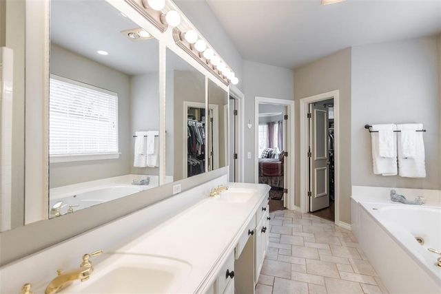 3117 Durango Way, Edmond, OK 73034