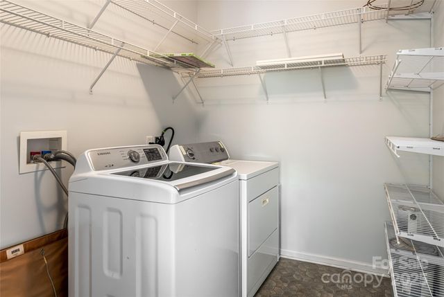 64 Clingman Avenue 207, Asheville, NC 28801