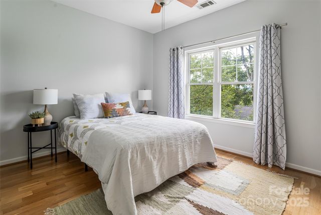 64 Clingman Avenue 207, Asheville, NC 28801