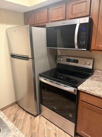 461 W Holmes Avenue Unit 150, Mesa, AZ 85210