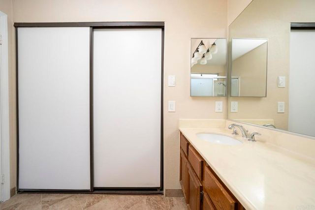 1744 Via Allena, Oceanside, CA 92056