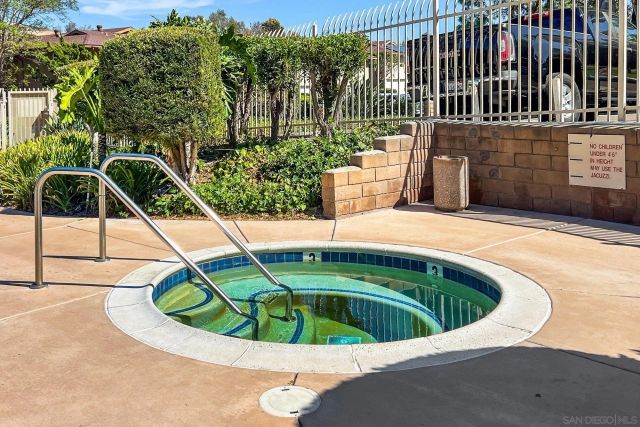 9015 Fanita Rancho Rd., Santee, CA 92071