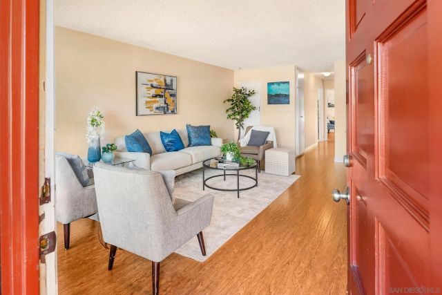 9015 Fanita Rancho Rd., Santee, CA 92071