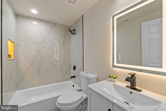 5517 WALKER MILL RD, Capitol Heights, MD 20743