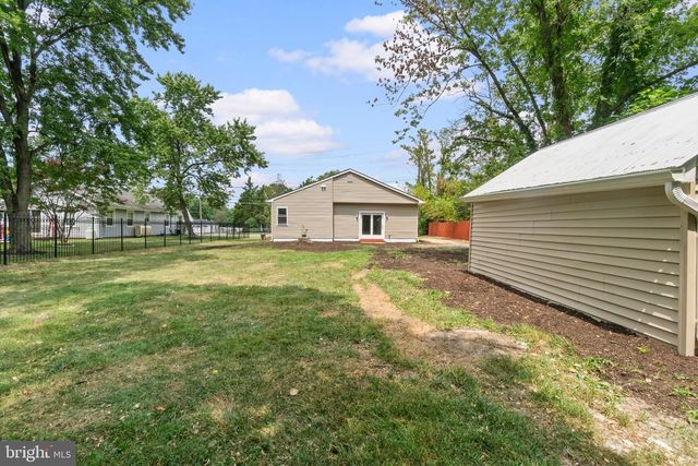 5517 WALKER MILL RD, Capitol Heights, MD 20743
