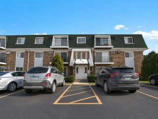 10310 Ridgeland Avenue 208, Chicago Ridge, IL 60415