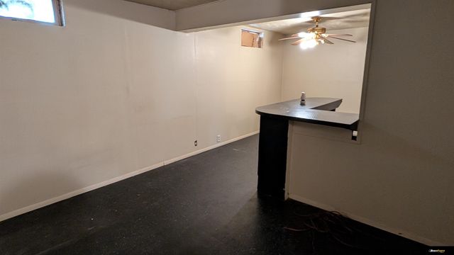 5317 N 64 Street, Omaha, NE 68104