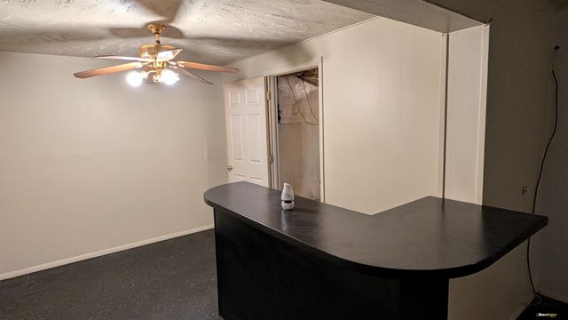 5317 N 64 Street, Omaha, NE 68104