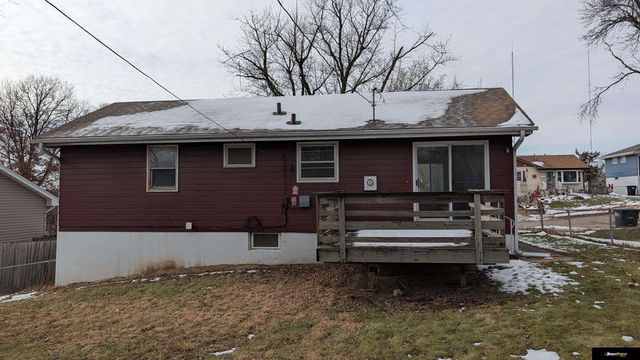 5317 N 64 Street, Omaha, NE 68104