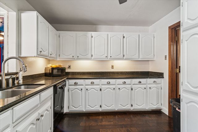 1214 Fawn Ridge Drive, Duncanville, TX 75137