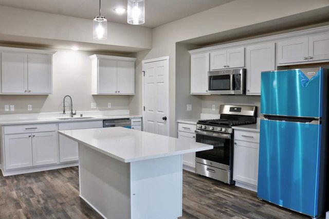 1324-1368 S Main Street, Lake Mills, WI 53551