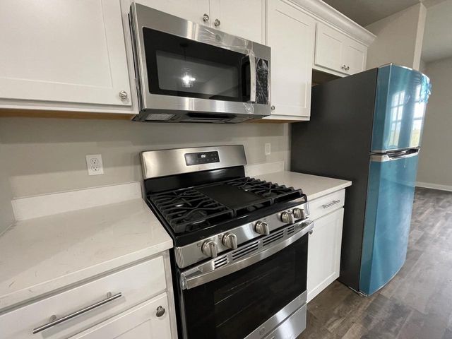1324-1368 S Main Street, Lake Mills, WI 53551