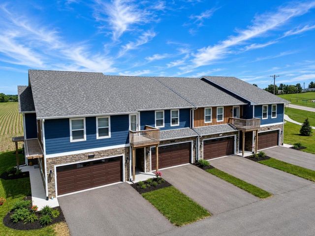 1324-1368 S Main Street, Lake Mills, WI 53551