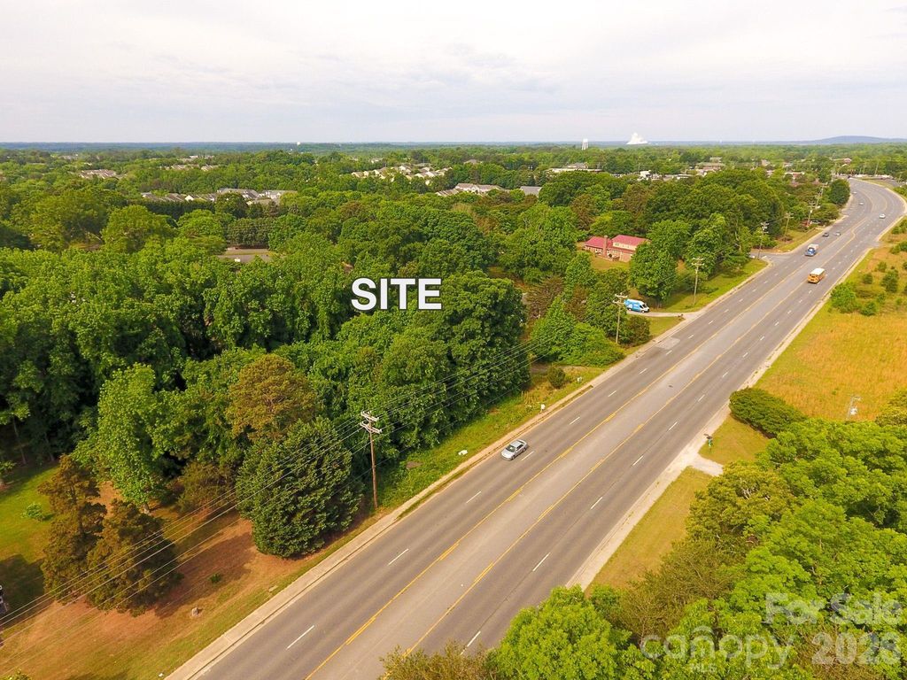 1527 Gold Hill Road, Fort Mill, SC 29708