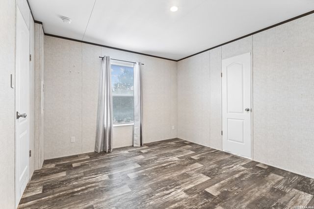 128 Private Road 1511, Bandera, TX 78003