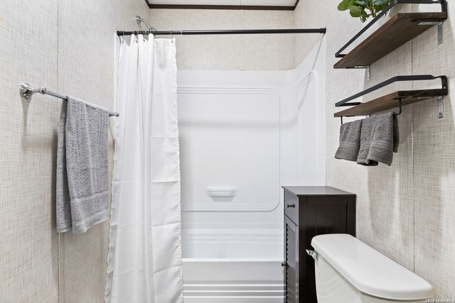 128 Private Road 1511, Bandera, TX 78003