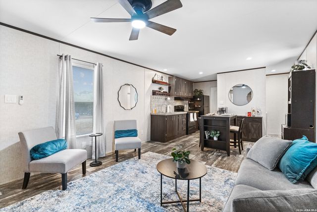 128 Private Road 1511, Bandera, TX 78003