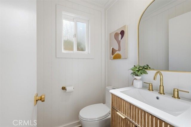 1210 Los Altos, Long Beach, CA 90815