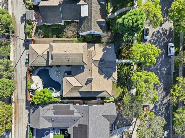 1210 Los Altos, Long Beach, CA 90815