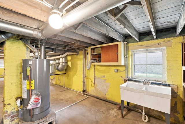 1806 Harvey Avenue, Berwyn, IL 60402
