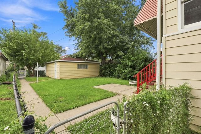 1806 Harvey Avenue, Berwyn, IL 60402