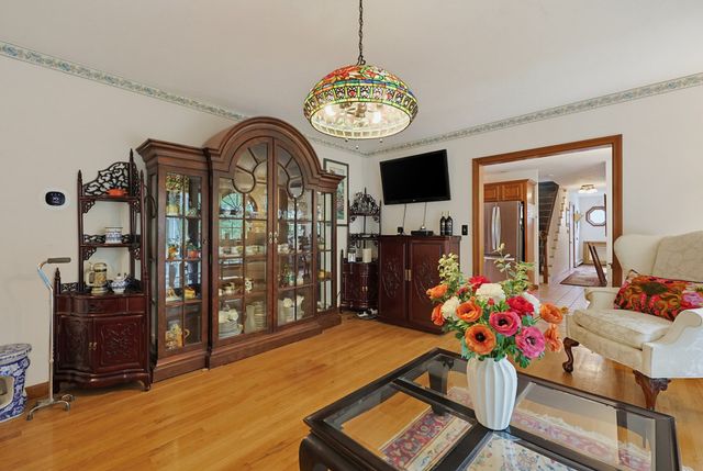 29 Tiffany Dr, Randolph, MA 02368