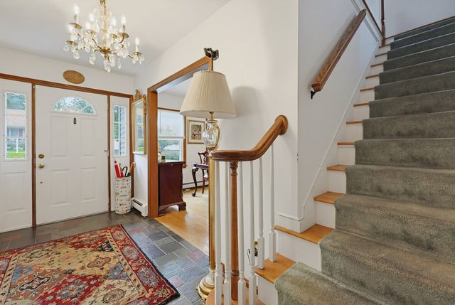 29 Tiffany Dr, Randolph, MA 02368