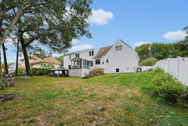 29 Tiffany Dr, Randolph, MA 02368