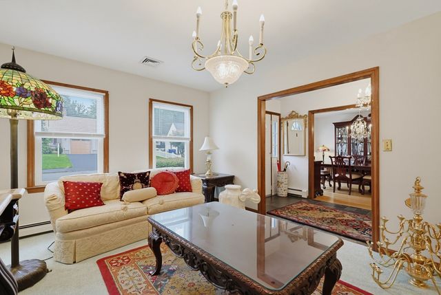 29 Tiffany Dr, Randolph, MA 02368