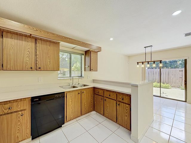 4644 Cherry Road, West Palm Beach, FL 33417