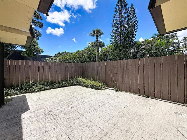 4644 Cherry Road, West Palm Beach, FL 33417