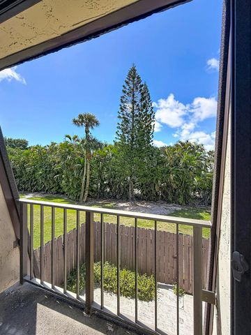 4644 Cherry Road, West Palm Beach, FL 33417
