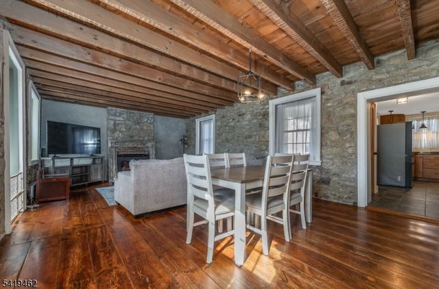 171 Route627, Pohatcong Twp., NJ 08865