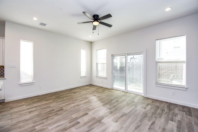 6828 Liverpool Street, Houston, TX 77021