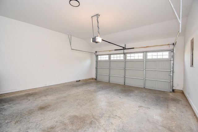 6828 Liverpool Street, Houston, TX 77021
