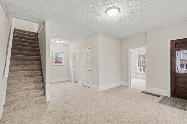 1607 E Michigan Avenue, Kalamazoo City, MI 49048