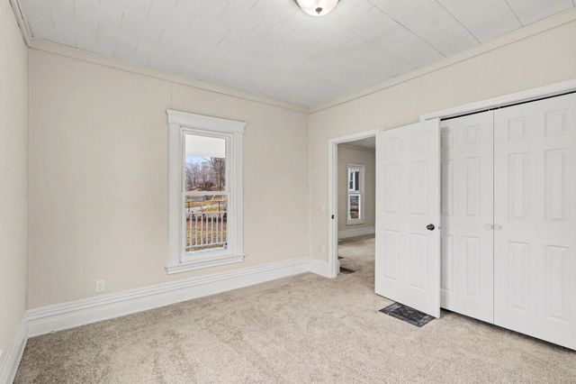 1607 E Michigan Avenue, Kalamazoo City, MI 49048