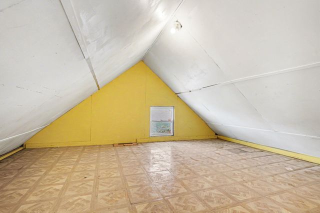 1607 E Michigan Avenue, Kalamazoo City, MI 49048