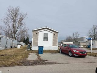 4096 Chicory Lane, Traverse City, MI 49685