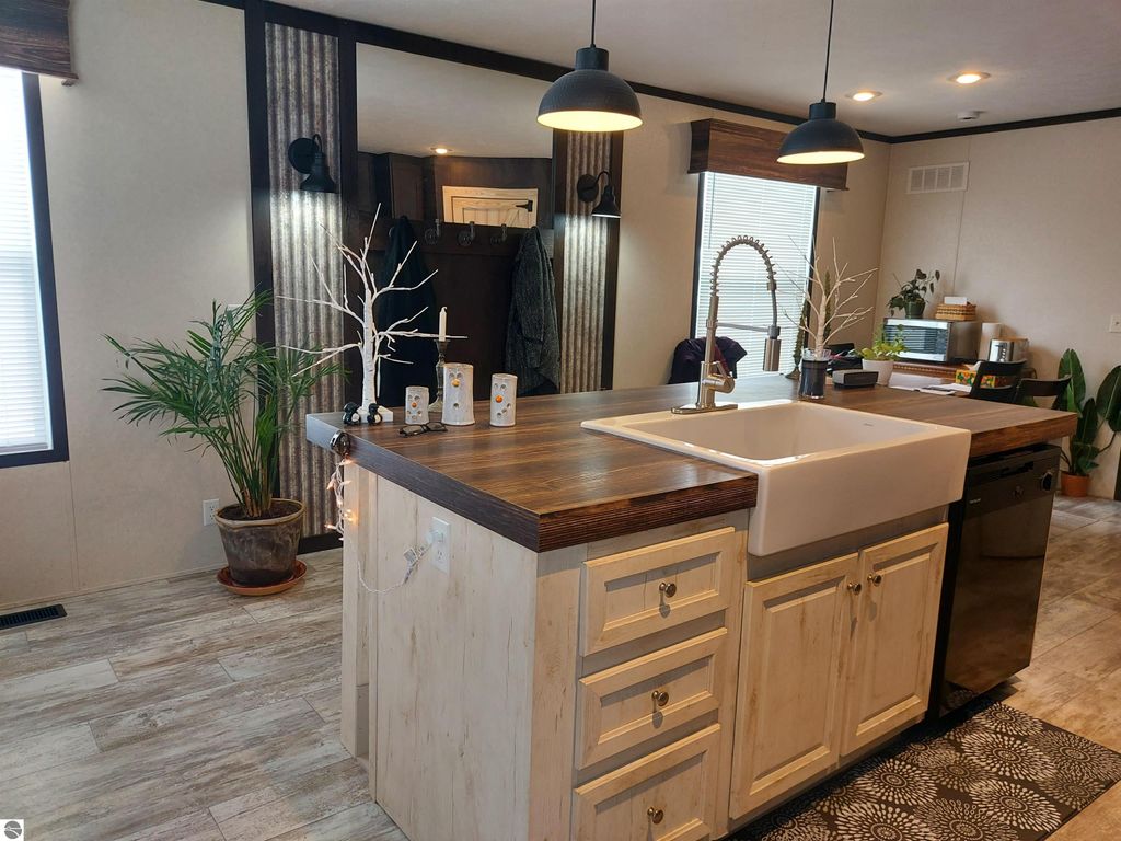 Image 12 of property listing at 4096 Chicory Lane, Traverse City, MI 49685