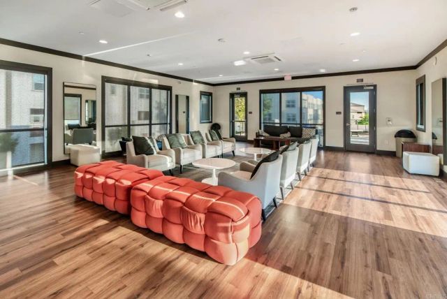 5232 Beachfront 71, San Diego, CA 92154