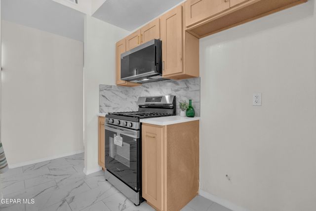 845 NITA FAY Drive, El Paso, TX 79912