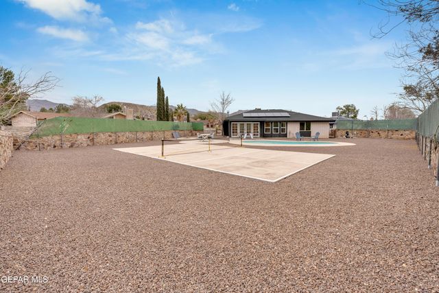 845 NITA FAY Drive, El Paso, TX 79912