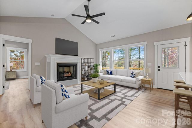 459 Waters Road, Hendersonville, NC 28792