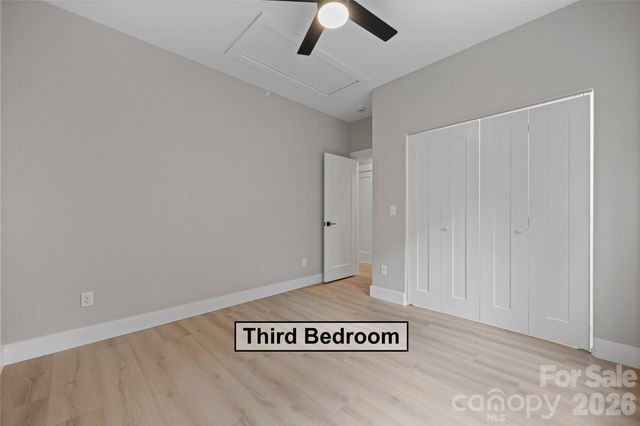 459 Waters Road, Hendersonville, NC 28792